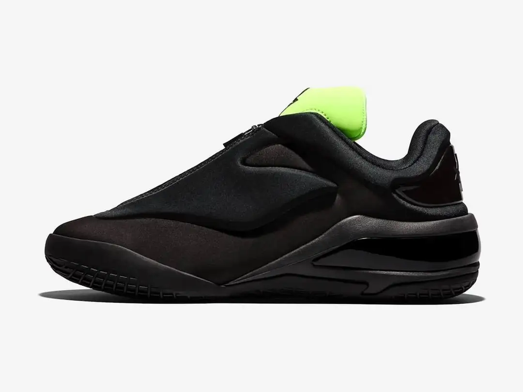SHAI 001 in black, green, side view