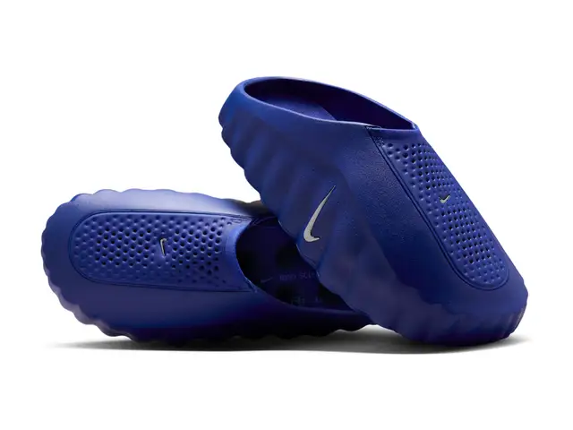 Women's Nike Mind 001 mules in old royal and midnight navy, as a pair
