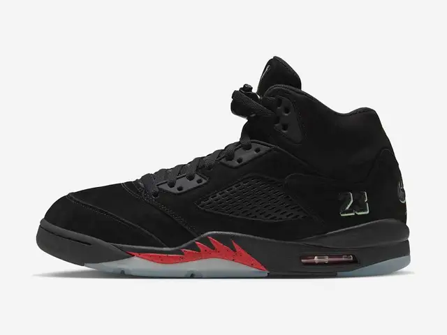 Air Jordan 5 Retro "Halloween" in black, picante red, glow in the dark, black, side view