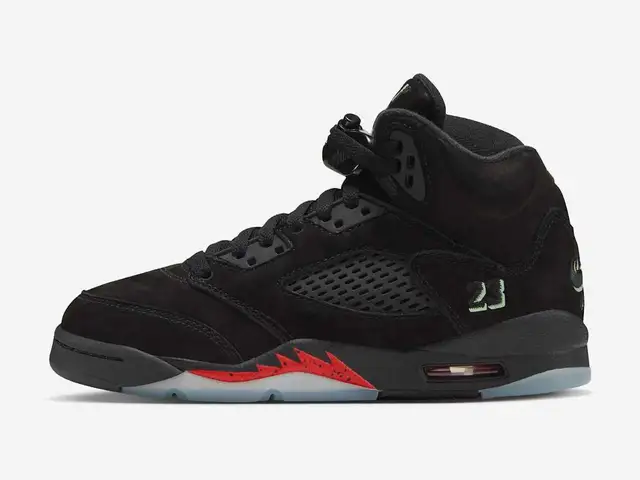 Air Jordan 5 Retro "Halloween" Big Kids' in black, picante red, glow in the dark, multi-color, side view