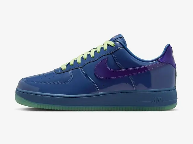 Air Force 1 Low Men's Shoes, official product photograph for style IO4489-400