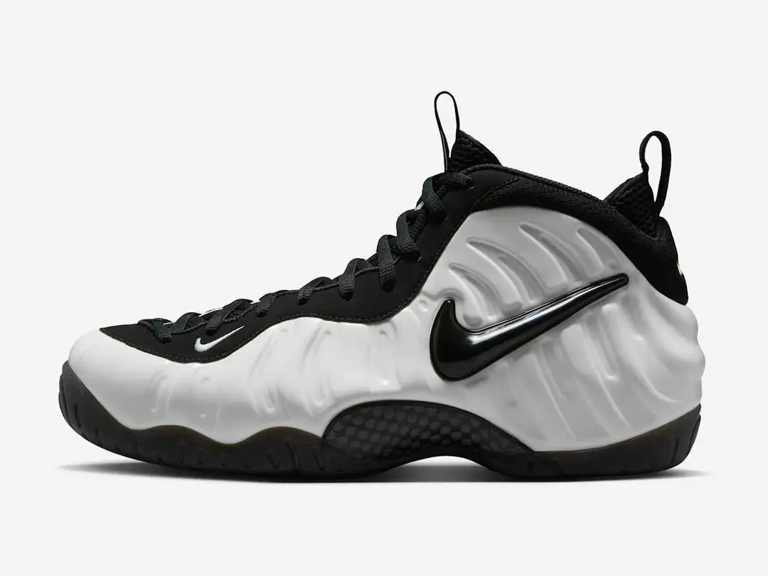 Nike Air Foamposite Pro Premium in summit white, black, side view